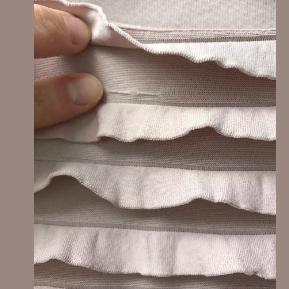 Banana Republic Ruffled Sheath Dress Cap Sleeve Sm - Picture 4 of 8